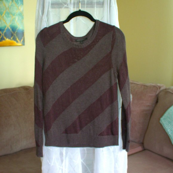 Banana Republic | Black & Gray Knitted Sweater - Picture 1 of 5